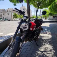 موتر220sts