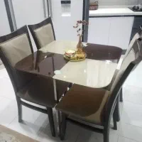 میز ناهار خوری