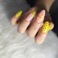 کاشت ناخن ، کاشت مژه ، لیفت و لمینت ابرو و مژه