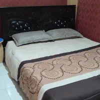 تخت خواب دو نفره