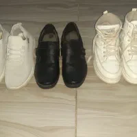 سه جفت کفش اسپورت