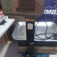 ترازو دیجیتال محک
