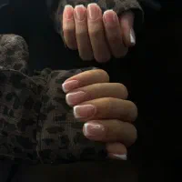 کاشت ناخن/ترمیم/اموزش