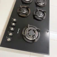اجاق گاز روکار شیشه ای.کاملا سالم۵شعله اسپورتیج