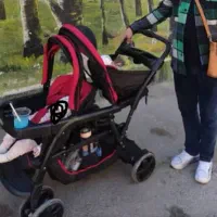 کالسکه دوقلو