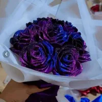 باکس و دسته گل های شاینی و ساده