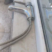 یک عدد شیر ظرفشویی یک عدد شیر روشویی