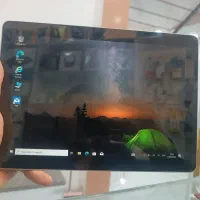 لب تاب surface