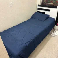 سرویس خواب تک نفره همراه عسلی  وکتابخانه و دراور
