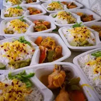 استخدام کارگر ساده و آشپز یا کمک آشپز