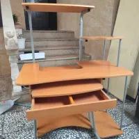 میز کامپیوتر