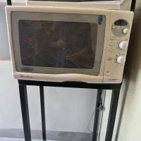 ماکروفر مولینیکس