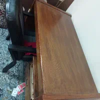 میز و صندلی اداری و دفتری