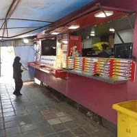 نیازمند به صندوق دار خانم و کمک آشپز آقا فوری
