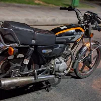 پرواز 125