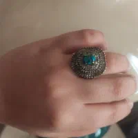 انگشتر نقره با نگین فیروزه اصل
