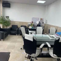 استخدام کارمند در دفتر بیمه