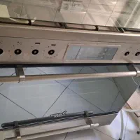 گاز نو فقط ۱ سال استفاده شده با فر