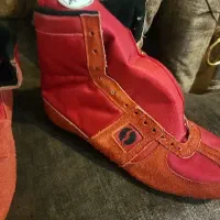 کتونی کشتی