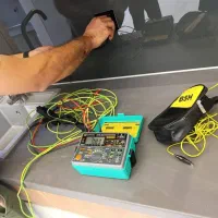 خدمات برقکاری ساختمان، تست و تحویل، ارت و همبندی