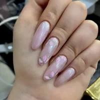 تخفیف ویژه خدمات ناخن با کیفیت بالا ***