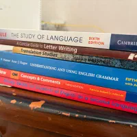 کتاب های زبان انگلیسی کارشناسی مترجمی زبان