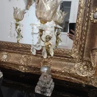 اینه و کنسول و شمعدان