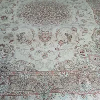 فرش کرمی رنگ دو عدد