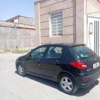 پژو 207 مشکی