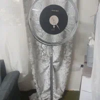 ساعت دیواری