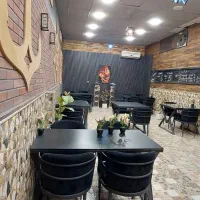 میز و صندلی مخملی و آهنی