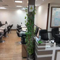استخدام منشی و دستیار فروش خانم