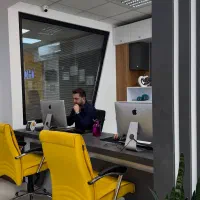 آپارتمان 200متری 3 خوابه طبقه دوم