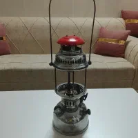یک عدد چراغ زنبوری قدیمی