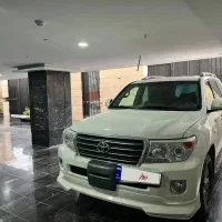 لندکروز ۲۰۰۹