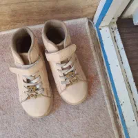 کفش کتونی بچگانه