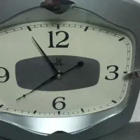 ساعت نیاز به تعمیر