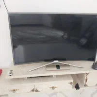 تلویزیون سامسونگ ۴۹ منحنی