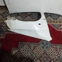 کاپوت ماشین ۱۱۱ و گلگیر سمت شاگرد فابرک