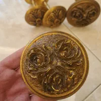 گل‌میخ پرده