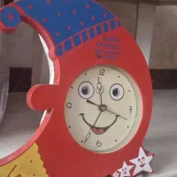 ساعت دیواری