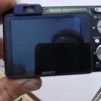 فروش فوری دوربین عکس وفیلم برداری اصل سونی درحد نو