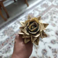 گل میخ پرده