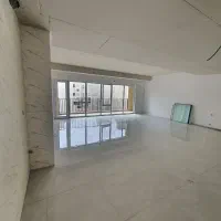 آپارتمان-90-متر-رو-به-نما-پنجره-قدی