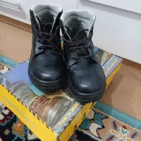 کفش ایمنی مارک بهشتیان سایز۴۵ کاملاً نو
