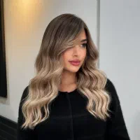 مدل بالیاژ آمبره برای تکمیل آلبوم با بهترین مواد