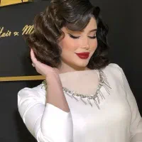 کوتاهی اصلاح رنگ مو فردائم صافی مو شینیون