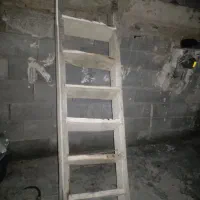 یک عدد نردبان ۷پله تقویت شده برای کارهای سنگین