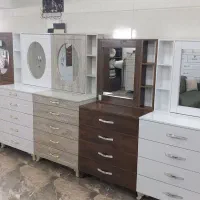 مدل های متنوع از میزآرایشی با آیینه ریلی وباکس