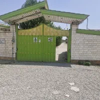 باغچه چهار دیواری با انشعابات و نگهبانی